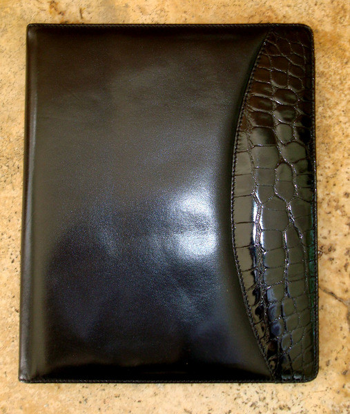 STINGRAY SKIN PADFOLIO display picture 2