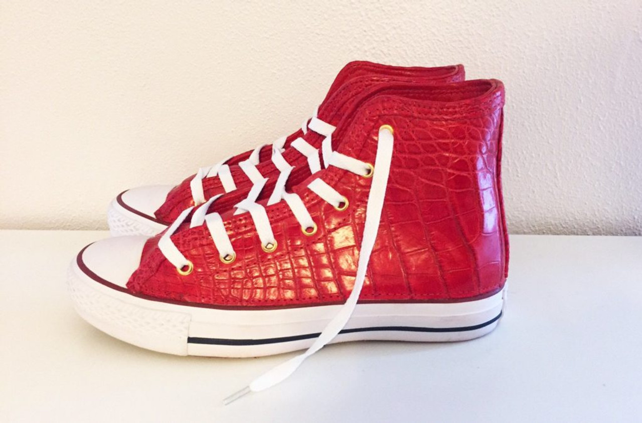 converse alligator sneakers