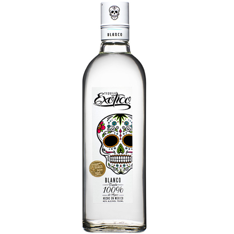 Our perfectly clear Blanco has a crisp, herbal aroma with spicy undertones and a robust taste of fresh agave with hints of pepper and herbal notes. Finishes with a fresh wave of heat followed by a balanced spice.