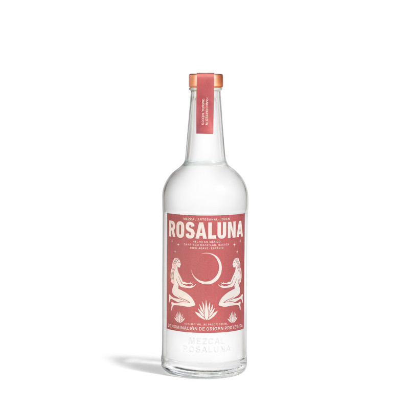 Earthy Agave -Roasted agave hearts and their delicious caramel notes lead the way, while spices like ginger and cinnamon are woven throughout. Complex Aroma - With notes of citrus, tropical fruits, pineapple, and pear, Rosaluna provides bright notes that can be enjoyed by everyone. Smooth Finish - Leading with a hint of agave smoke, Rosaluna finishes with a subtle layer of sweet fruit and baking spice.