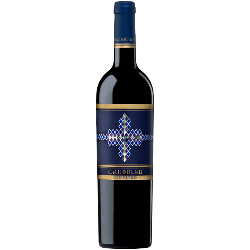 Some gentle lift on the nose here with a flash of toasty oak spice. The palate has a very succulent and supple feel with rich dark berries and an approachable, ripe and fleshy feel.