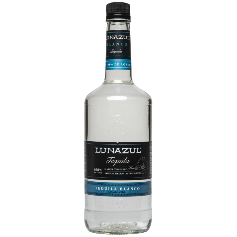 There’s a place where quality meets approachability. Where premium craftsmanship meets casual enjoyment. Where 250 years of tradition isn’t a phase; it’s a celebration that comes full circle. Lunazul Tequila is a hand-harvested, additive-free, and made from 100% Blue Weber agave at Tierra de Agaves Distillery in Jalisco, Mexico. Lunazul Blanco is tequila in its purest, most natural state — crystal clear, un-aged, 100% Blue Weber Agave. This tequila features refreshing, fruity aromatics and a semi-viscous, peppery palate with ripe fruit tones, crisp citrus notes and a hint of vanilla. Lunazul Blanco Tequila has a wonderfully balanced finish with long lasting citrusy, peppery and herbaceous notes. Lunazul is perfect for sipping neat or mixing into your favorite cocktail.  The 1L tequila bottle has a 40% ABV and should be enjoyed responsibly.