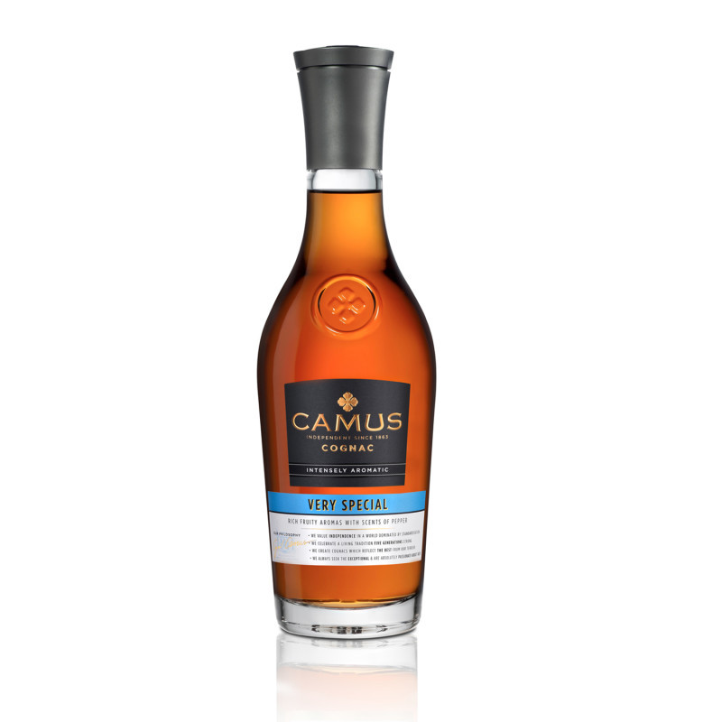 An elegant Camus Cognac from the acclaimed Cognac distiller, Camus Intensely Aromatic Very Special Cognac is an outstanding Cognac. This product is bottled at 40% ABV and packaged in a 700ml bottle. Renowned for its unmistakable Brandy character, one of the most recognizable styles in Cognac, this iteration of Intensely Aromatic Very Special Cognac represents Cognac's absolute finest.