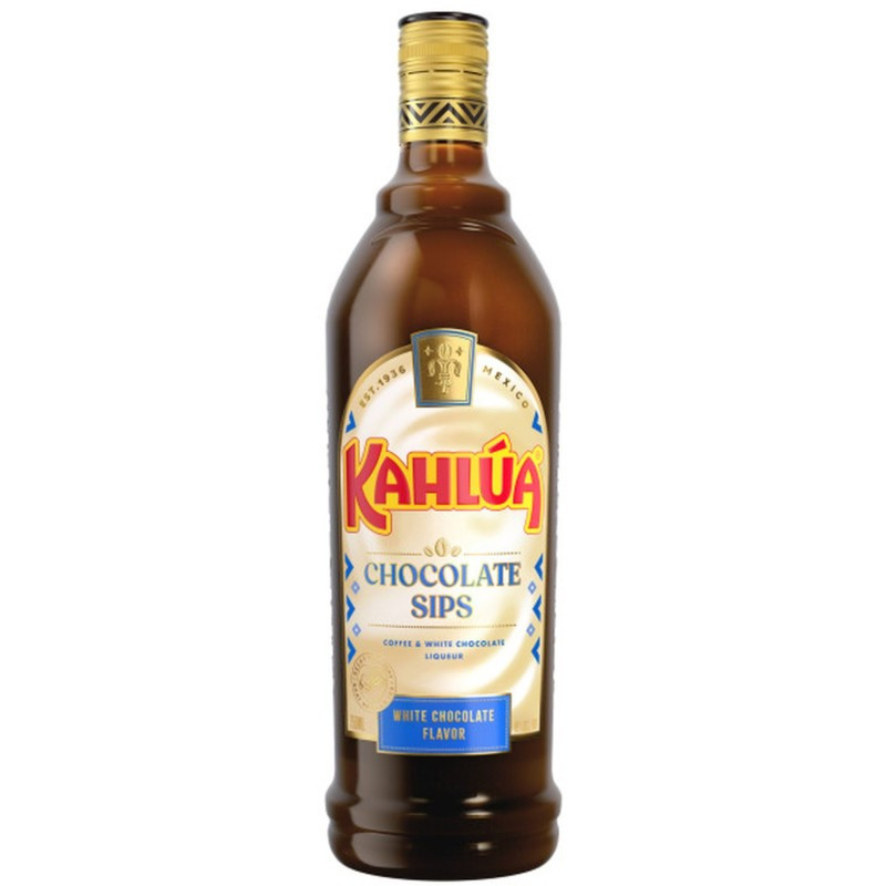 The star ingredient of numerous cocktails, the slight sweetness and classic coffee flavor of Kahlúa make it the perfect addition to drinks made with milk or cream. Hailing from Veracruz, Mexico, Kahlúa coffee liqueur is lovingly crafted using only the finest ingredients, such as 100 percent Arabica coffee beans (which are light-bodied and smooth thanks to the Veracruz climate) and real sugarcane, giving it the mouthwatering flavor and slight kick loved by many. Beloved cocktails such as the sophisticated White Russian, the refreshing Mind Eraser, or the edgy Espresso Martini simply wouldn't be the same without the world's best-selling coffee liqueur, while the delicate notes of vanilla bean and caramel also make for an easy-drinking, smooth liqueur to enjoy over ice.