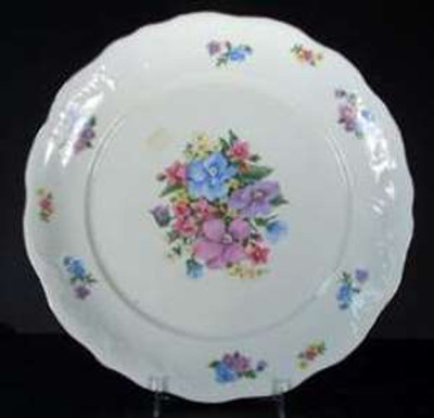 Tienshan - Rhapsody - Dinner Plate