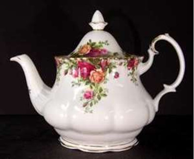 Royal Albert - Old Country Roses - Teapot