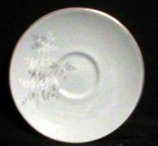 Royal Doulton Forest Glade Dinner Plate – collectible replacement piece by Royal Doulton.