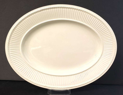 Wedgwood Edme Platter 13 from Edme by Wedgwood at China Lane.