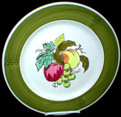 Metlox - Provincial Fruit - Dinner Plate