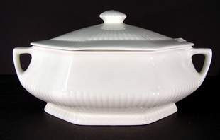 Adams Empress White Covered Bowl, 10 1/2" Oval