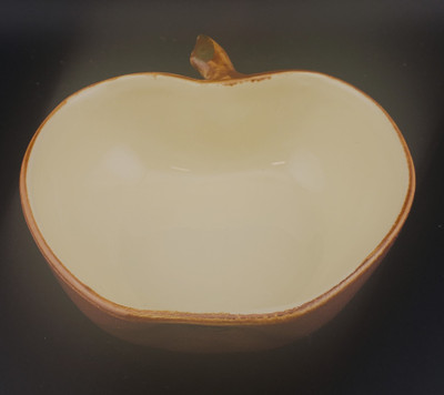 Franciscan Apple (USA) Baked Apple Dish, 5 3/8"