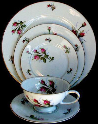 Rosenthal Petal Lane Bread Plate 6 1/4" - About New, 6 1/4"