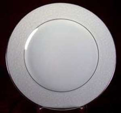 Style House - Brocade - Bread Plate