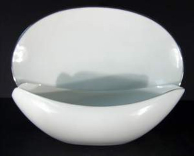 Style House - Platinum Ring - Gravy Boat