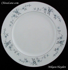 Mikasa Hayden Footed Cup – collectible replacement piece by Mikasa. 2 1/4"