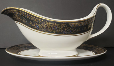 Royal Doulton Albany (H5041) Gravy Boat with Underplate. Replacement piece available at China Lane.
