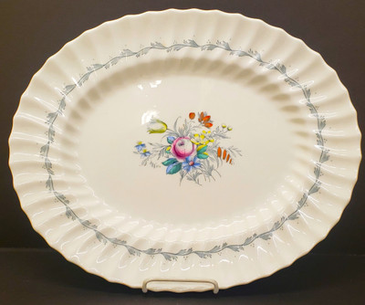 Royal Doulton - Chelsea Rose H4801 - Platter- Large