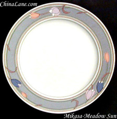 Mikasa Meadow Sun Charger. Replacement piece available at China Lane. 12 5/8"