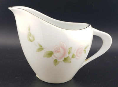 Style House - Tudor Rose - Creamer