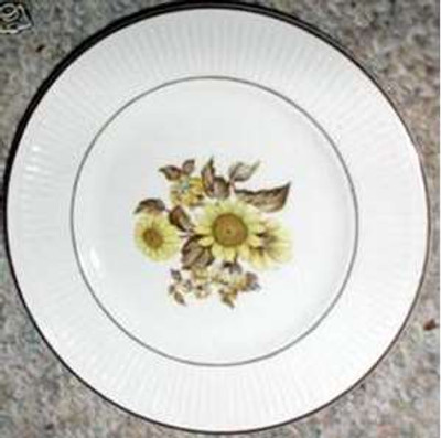 Royal Warwick - Sunflower - Cup and Saucer
