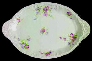 Haviland Crinoline (NY) Soup Bowl - About New, 7 1/2"