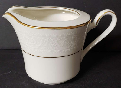 Noritake - Tulane 7562 - Creamer