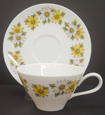 Noritake - Marguerite 6730 - Cup and Saucer