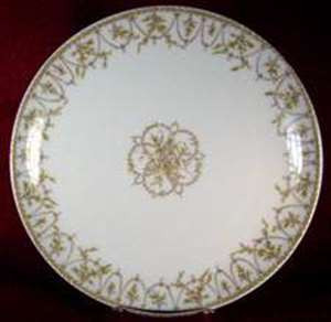 Haviland H729 Saucer - from the H729 collection by Haviland.