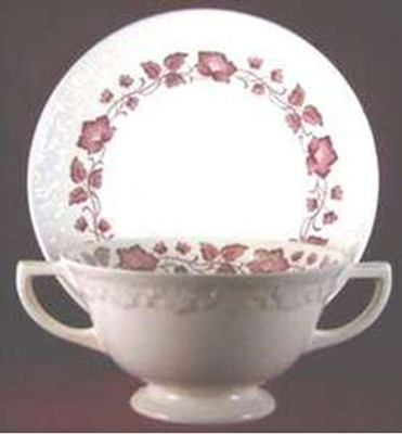 Wedgwood - Clematis~Mulberry/Corinthian Shape - Cream Soup Bowl