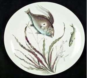 Johnson Brothers Fish Design #4 Dinner Plate from Fish Design #4 by Johnson Brothers at China Lane.
