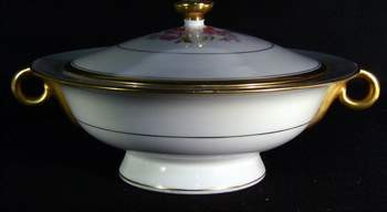Shop Haviland Winfield (New York) Covered Bowl from Winfield (New York) by Haviland at China Lane.