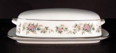 Noritake Closter 6876 Butter Dish. Collectible piece.