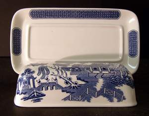 Churchill Willow Blue (Georgian Shape) Butter Dish. 1/4 pound capacity.
