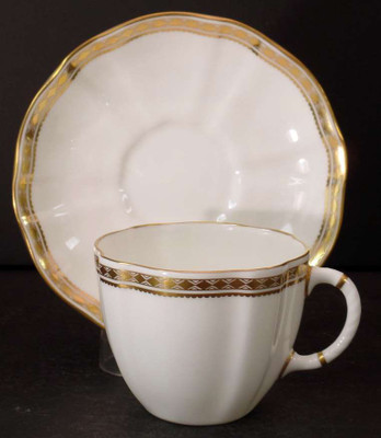 Royal Crown Derby - Carlton Gold A1320 - Cup and Saucer