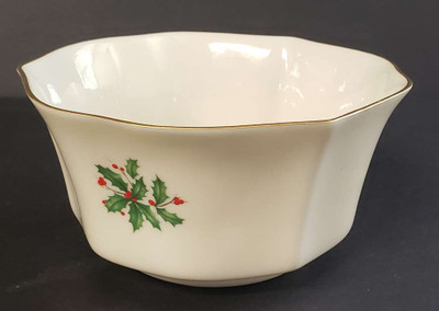 Lenox - Holiday - Fluted Bowl