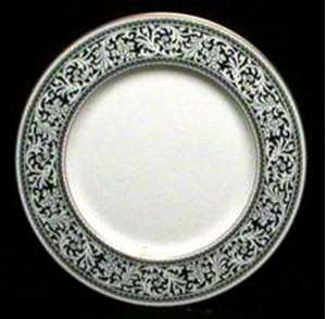Mikasa Oxford A1147 Dinner Plate - Light Wear from the Oxford A1147 collection by Mikasa.