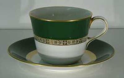 Royal Crown Derby - Antigua A1279 - Saucer - LW