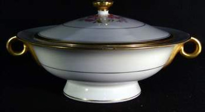 Haviland Winfield (New York) Covered Bowl - Lid Only. Collectible replacement piece available at China Lane. Haviland Winfield (New York) Covered Bowl - Lid Only. Collectible replacement piece available at China Lane.