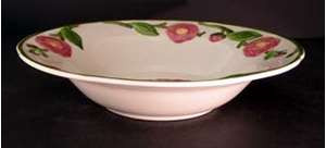 Metlox - Camellia (Green Trim) - Round Bowl - AN