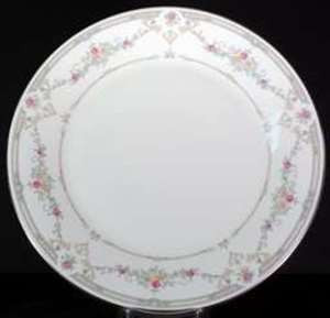 Royal Doulton Tamara Bread Plate - About New from the Tamara collection by Royal Doulton.