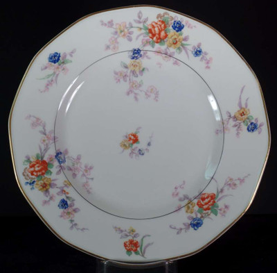 Haviland Jewell (Cream and White) Bread Plate - Light Wear. Collectible replacement piece available at China Lane.