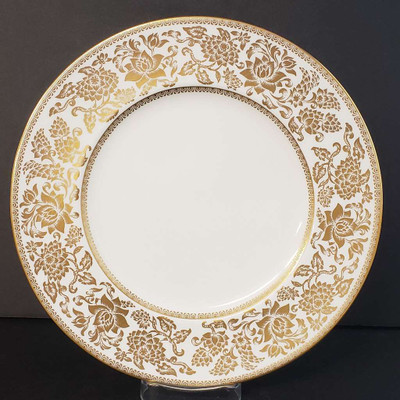 Wedgwood Damask Gold Dinner Plate - About New – collectible replacement piece by Wedgwood.