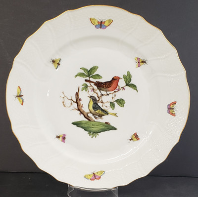 Replacement Herend Rothschild Bird (RO) Dinner Plate, 10 1/4", with bird tableaux and pearl-necklace motif, Design 3.
