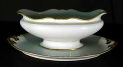 Guerin W.M. GUE235 Gravy Boat. Collectible replacement piece available at China Lane.