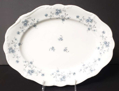 Haviland Johann Blue Garland Platter Medium - About New – from the Blue Garland collection by Haviland Johann.