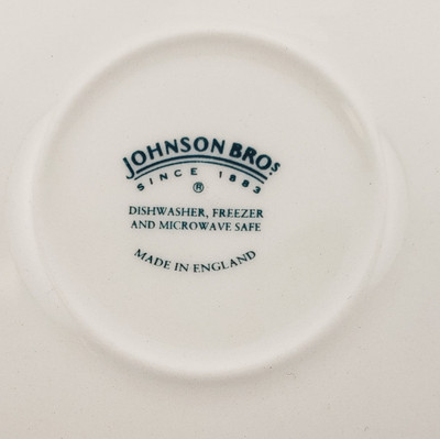 Johnson Brothers - Willow ~ Blue (1883 England) - Saucer - N