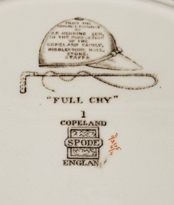 Spode - Herring Hunt (9265 Green Trim) - Dinner Plate - Full Cry - ANGPC