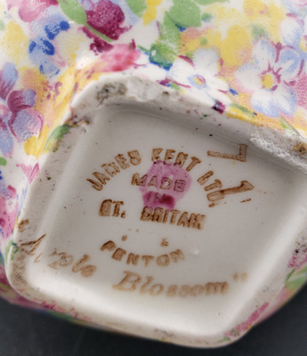 Kent (England) - Apple Blossom - Creamer - ANBC