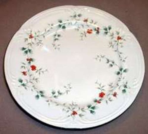 Pfaltzgraff Winterberry Salad Plate - collectible replacement piece by Pfaltzgraff 8 1/8".