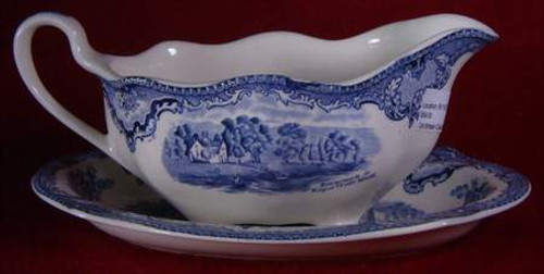 Johnson Brothers Old Britain Castles Blue Gravy Boat - About New